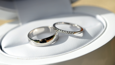 The Difference Between Engagement Rings and Wedding Rings