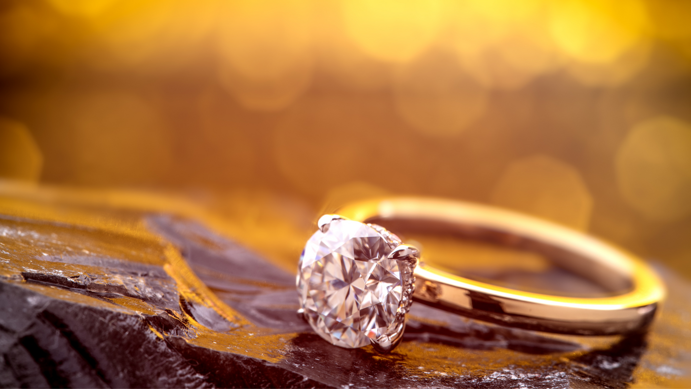 Are Yellow Gold Engagement Rings Tacky?