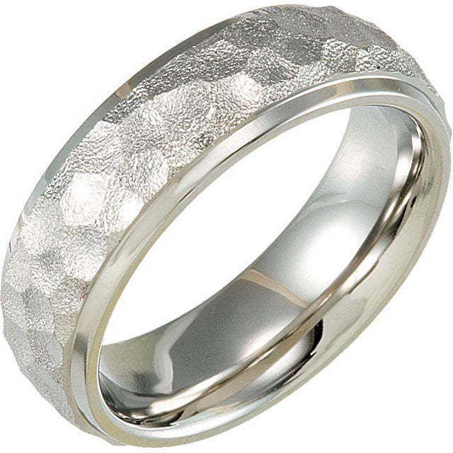 7mm Titanium Hammered/Polished/Bevelled Domed Band Size: 10