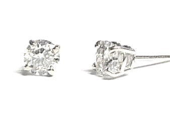 14K White Gold 0.65ctTW RBC Diamond Stud Earrings