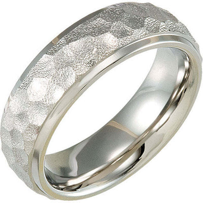 7mm Titanium Hammered/Polished/Bevelled Domed Band Size: 10