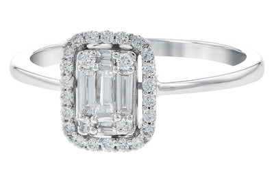 14K White Gold Emerald-Shape Cluster Diamond Engagement Ring (Size 7)