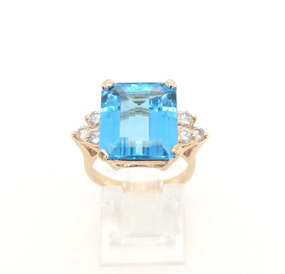 14K Yellow Gold Lady's Swiss Blue Topaz & Diamond Ring 14x12mm Topaz & 0.48ctTW H/SI RBC Diamonds Gram Weight:7