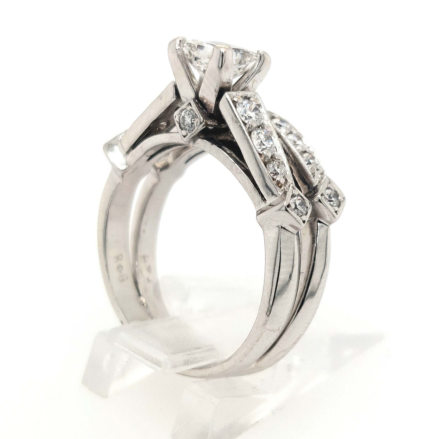 18K White Gold 1.17ctTW Princess-Cut & RBC Diamond Wedding Set containing a 0.71ct I/VVS2 Center Size:6.75 Gra