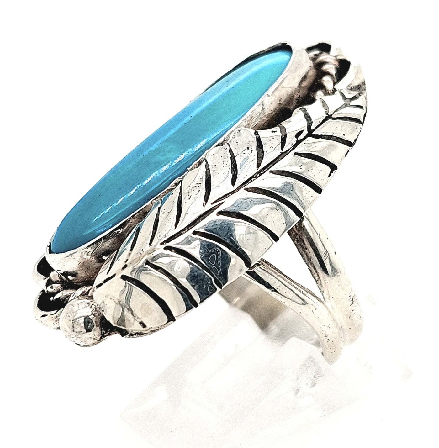 Sterling Silver Oval Turquoise Ring with Feather (Size 8)