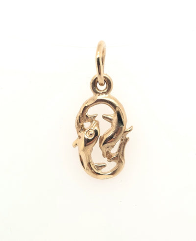 14KY Two Dolphins Charm