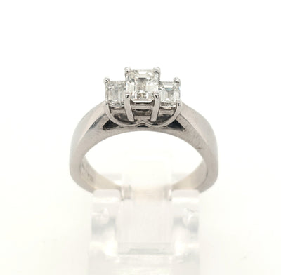 Diamond Engagement Rings Natural