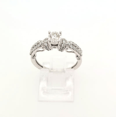 14K White Gold 0.60ctTW Round Diamond Engagement Ring H-I/SI2-I1 Size:7.50 Gram Weight:3.5g