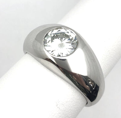 14KW 2.00ct Round Forever Classic Moissanite Ring