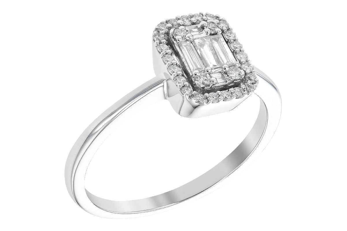 14K White Gold Emerald-Shape Cluster Diamond Engagement Ring (Size 7)