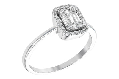 14K White Gold Emerald-Shape Cluster Diamond Engagement Ring (Size 7)