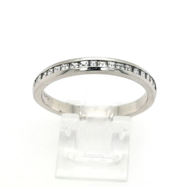 Platinum Wed Set: Engagement Ring: 1.45ctTW of H-I/SI1 diamonds, .25ct center, 1.20 side diamonds. Size: 11½