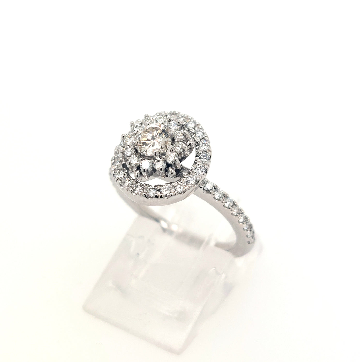 14KW .71ctTW H-K/VS2-SI3 Double Halo Diamond Ring Size:5.25 Gram Weight:4.8gr